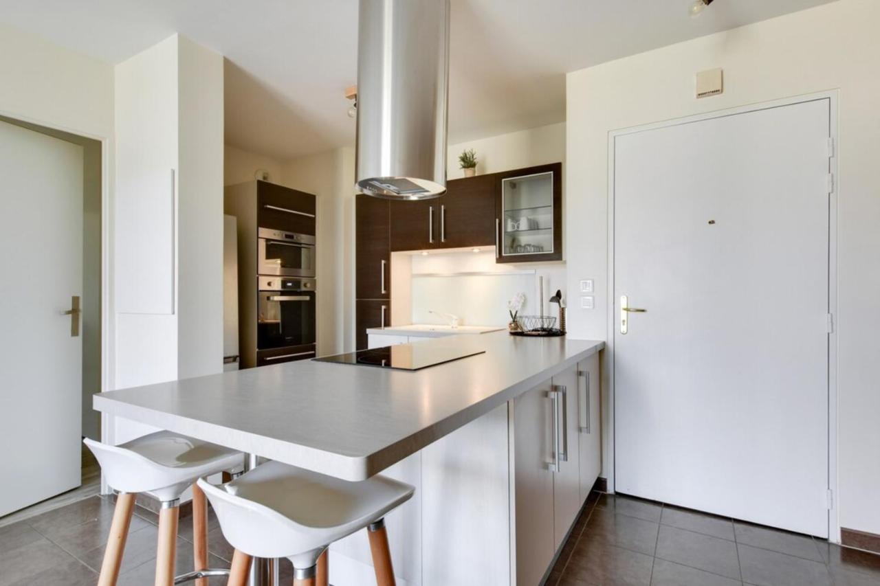 Appart Cosy Quartier Calme Hyper Centre Parking Apartment มานี-เลอ-องเกรอ ภายนอก รูปภาพ